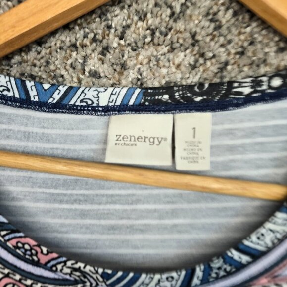 Chicos Zenergy Top Womens 1 US Medium Paisley Print Scoop Neck Tee Casual Ladies - Picture 6 of 7